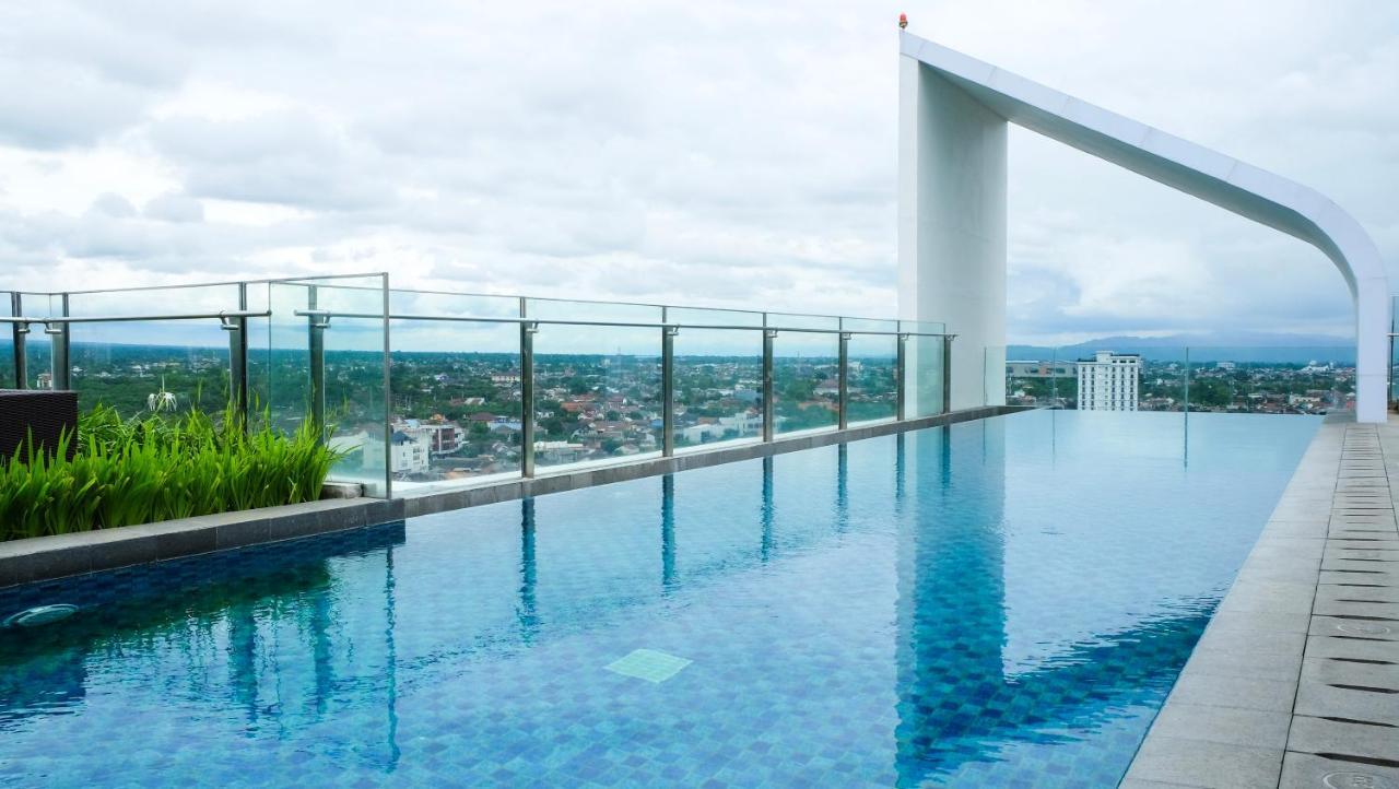 Lavenderbnb Room 2 At Uttara The Icon Apartment Yogyakarta Exterior foto